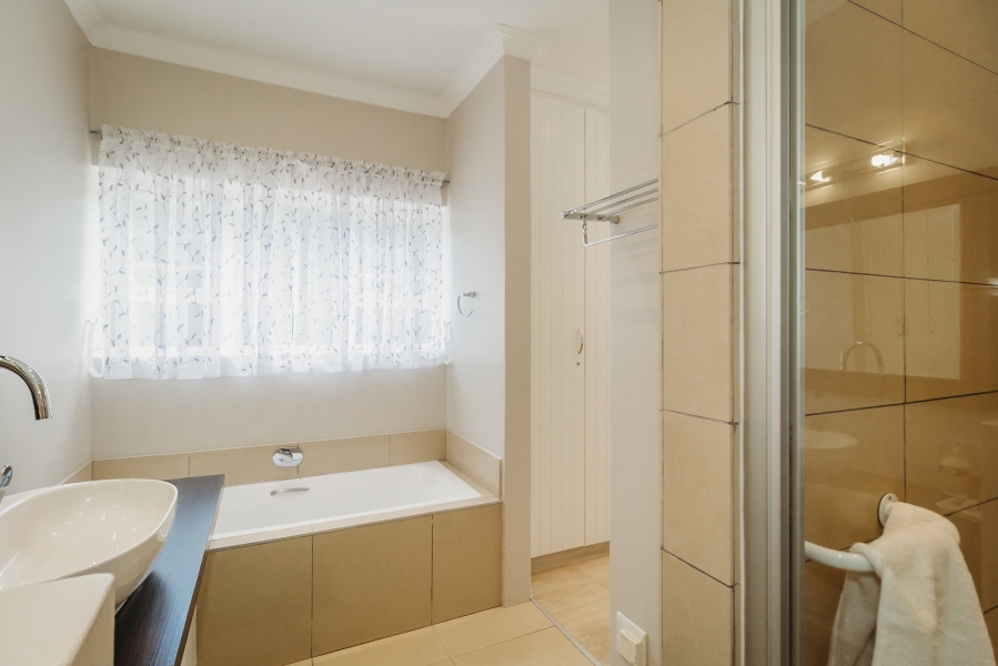 3 Bedroom Property for Sale in Eden Western Cape